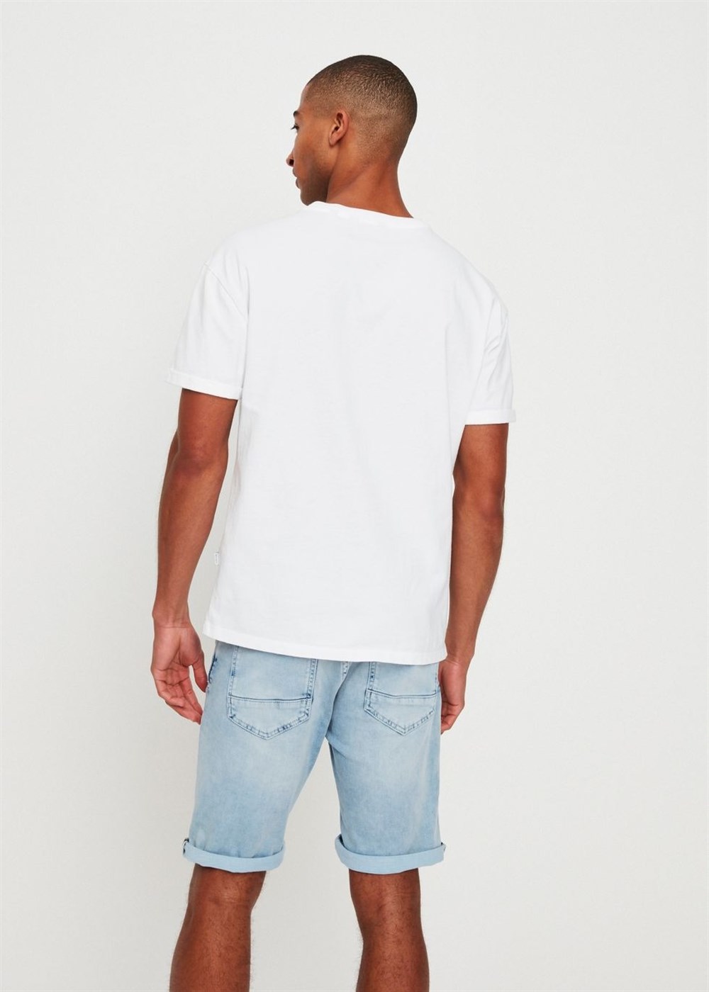 Likralı Soft Kumaş Jean Şort Buz Mavisi