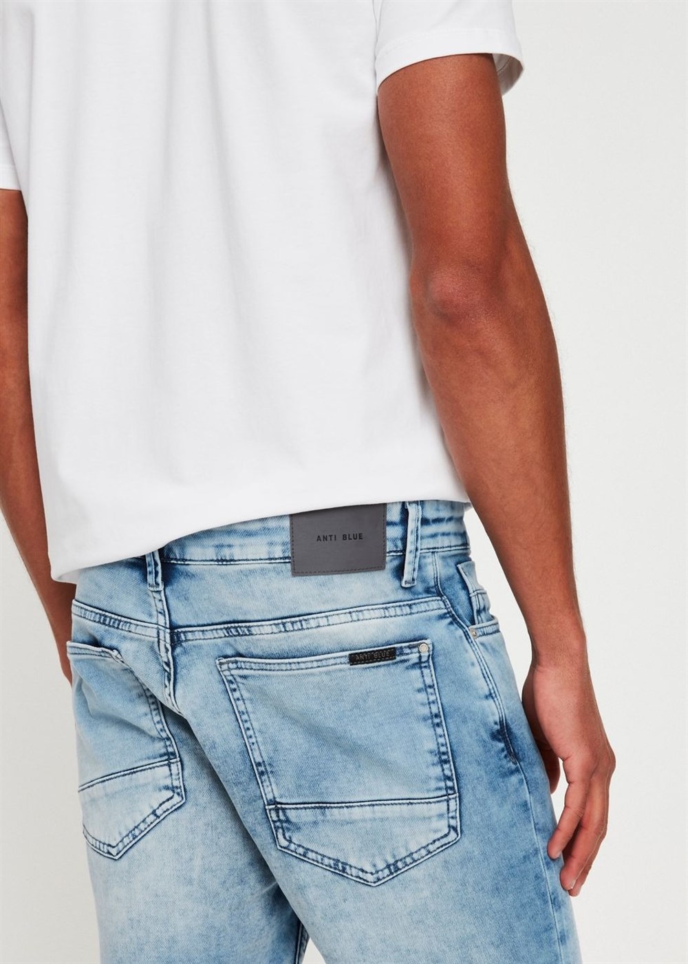 Likralı Soft Kumaş Jean Şort Mavi Açık