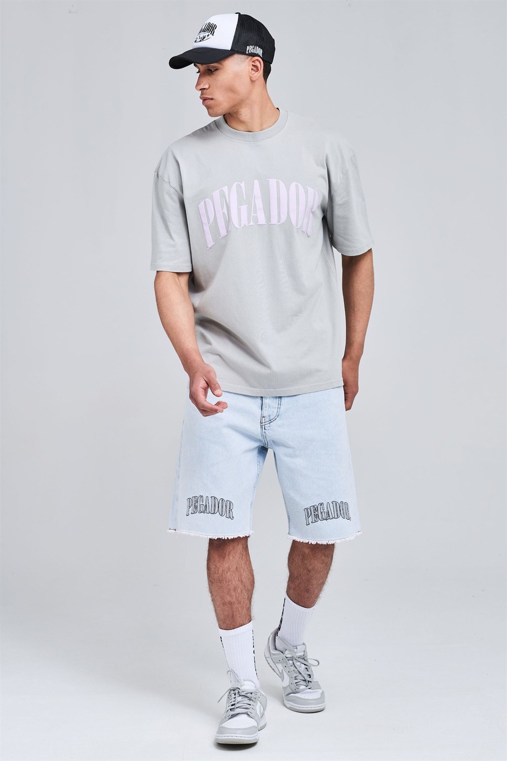 Logolu Burton Jean Şort Mavi Açık