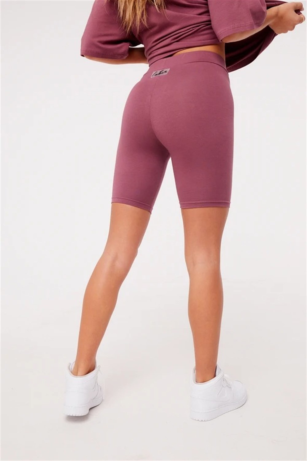 Logolu Penye Kısa Tayt  Şort Gülkurusu