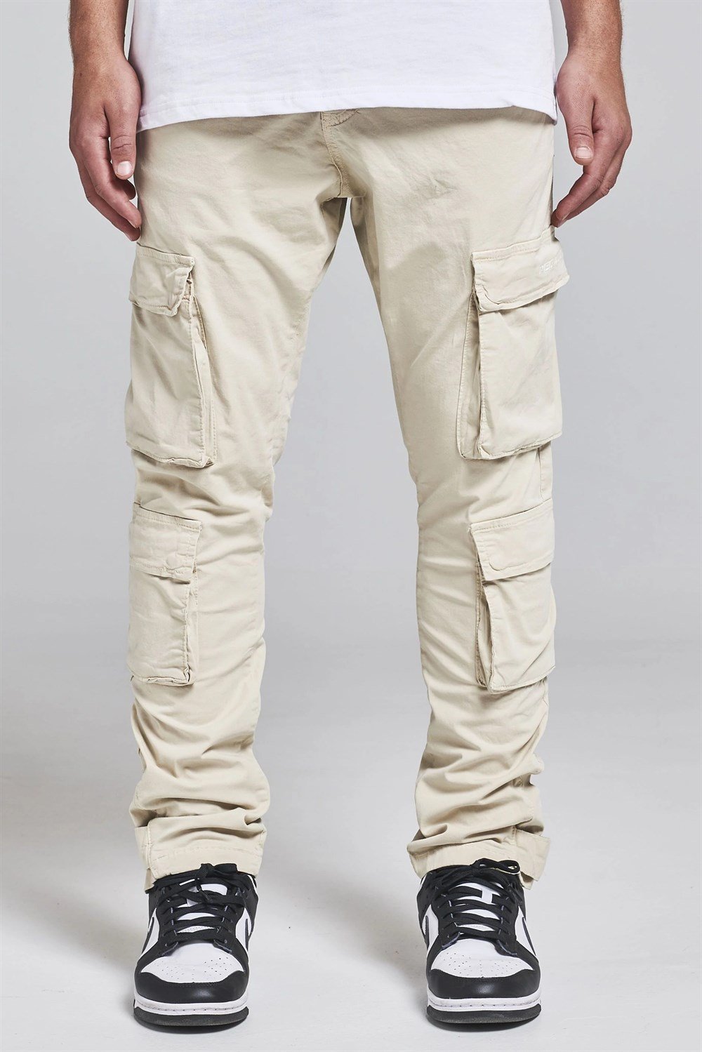 Önden Cepli Fremont Kargo    Pantolon Krem