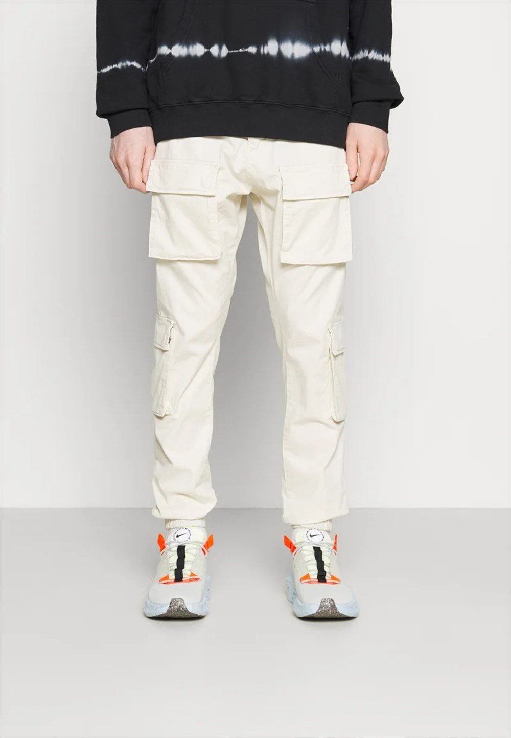 Önden Cepli Lyon   Pantolon Krem