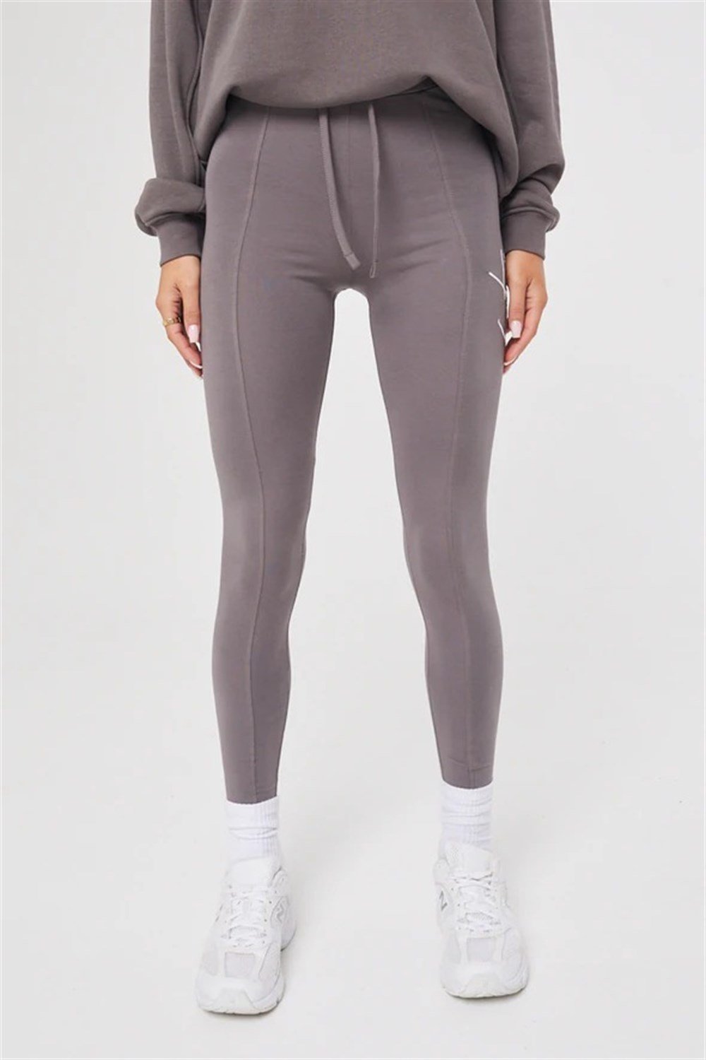 Yüksek Bel İmza Nakışlı Dikişli Tayt Vizon