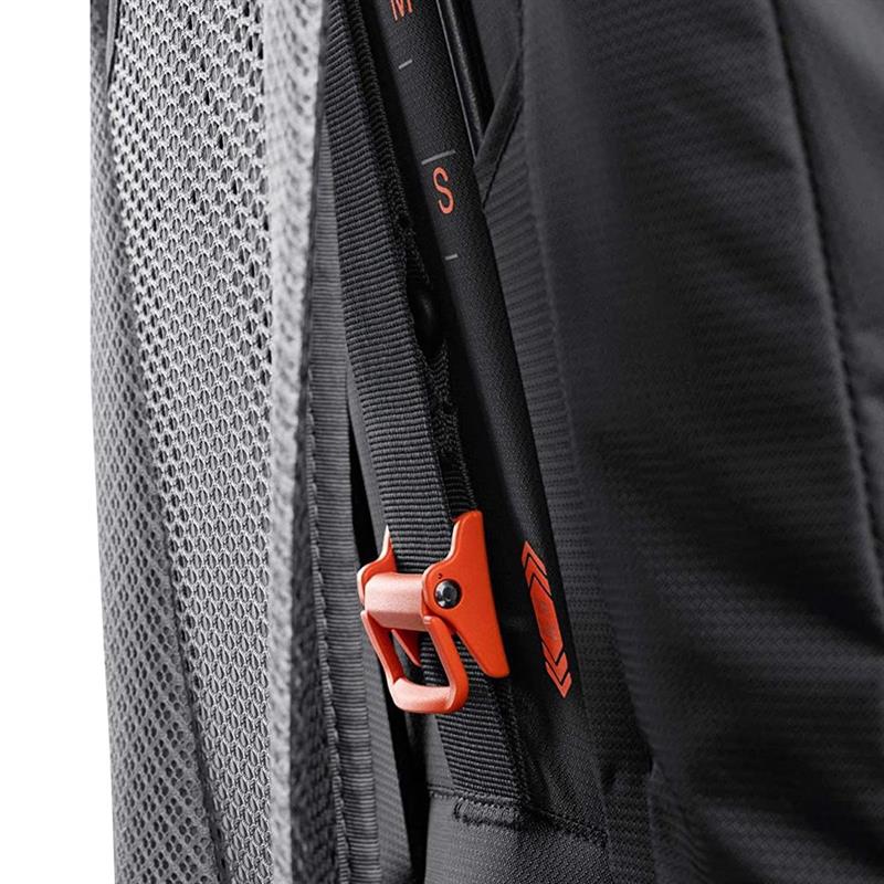 Deuter Futura Air Trek 60+10 Litre Sırt Çantası black-graphite