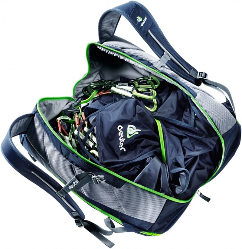 Deuter Gravity Motion
