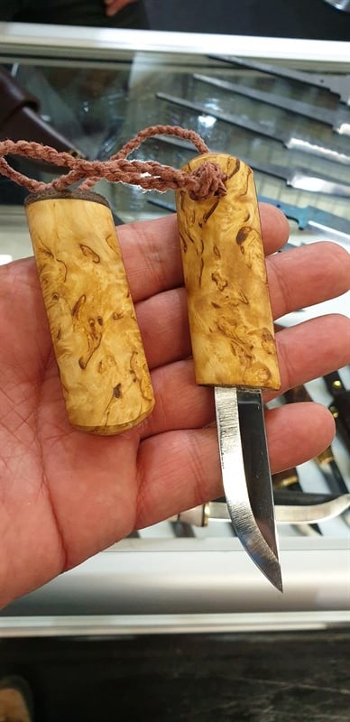 Eräpuu Taskupuukko knife, curly birch