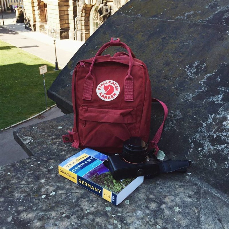 Fjallraven Kanken Mini Deep Red