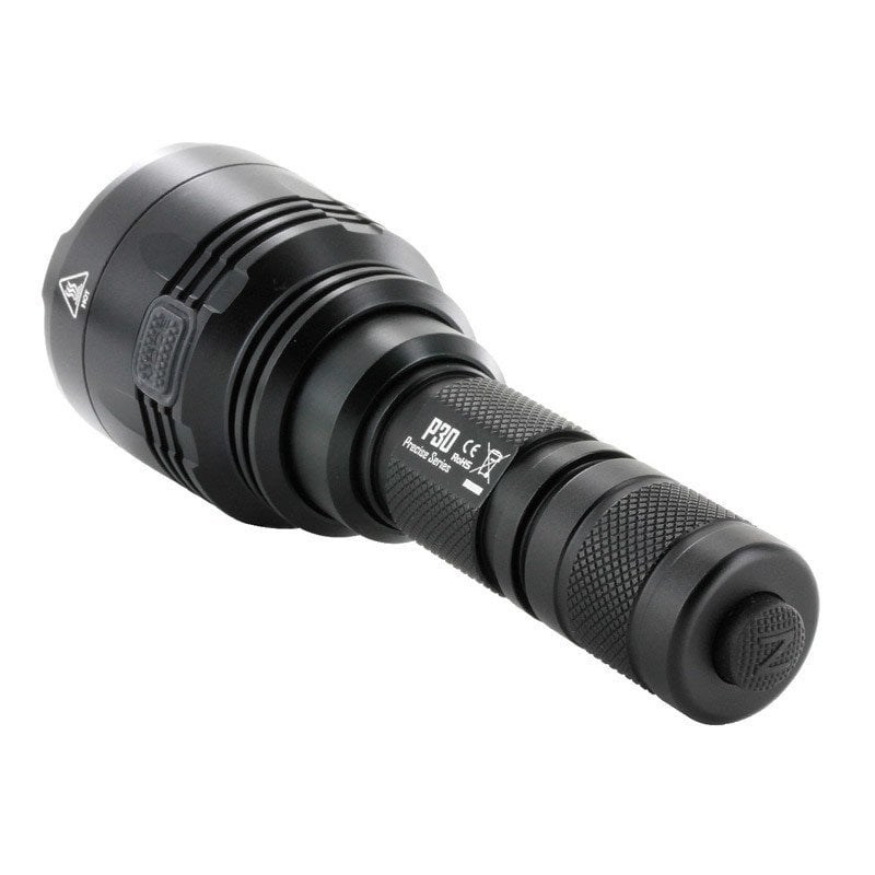NITECORE P30 1000 LUMEN EL FENERI