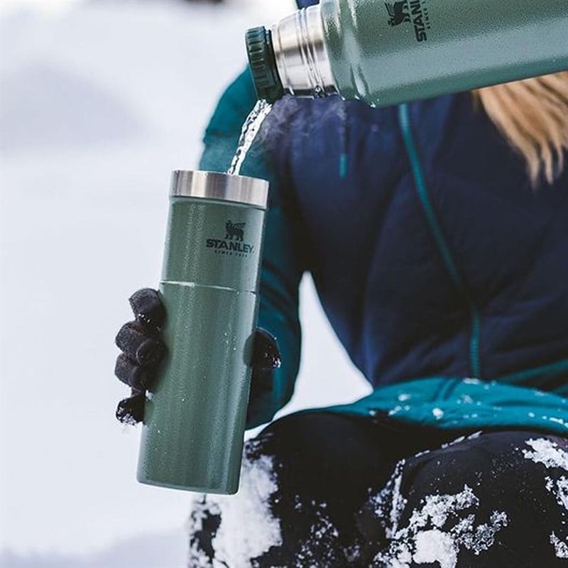 Stanley Klasik Trigger-Action Termos Bardak 0,59 Lt