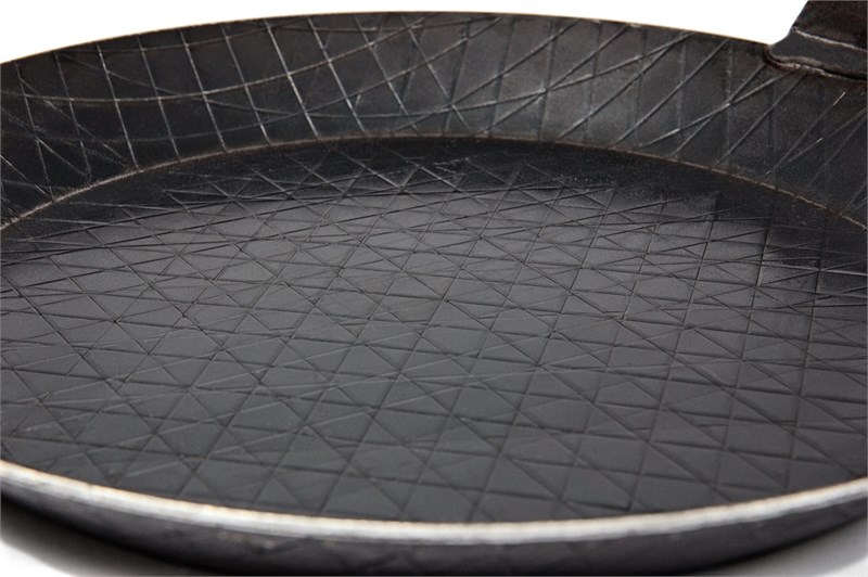 Wrought-Iron Pan SP24
