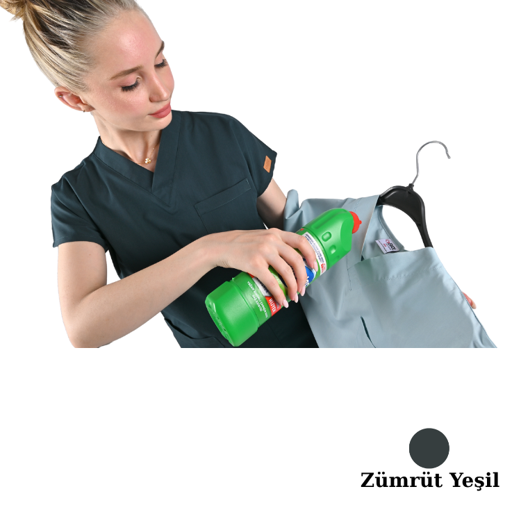 BRL Sıvı Geçirmez, Tüy Toplamaz Indanthren Forma Takım Zümrüt Yeşili