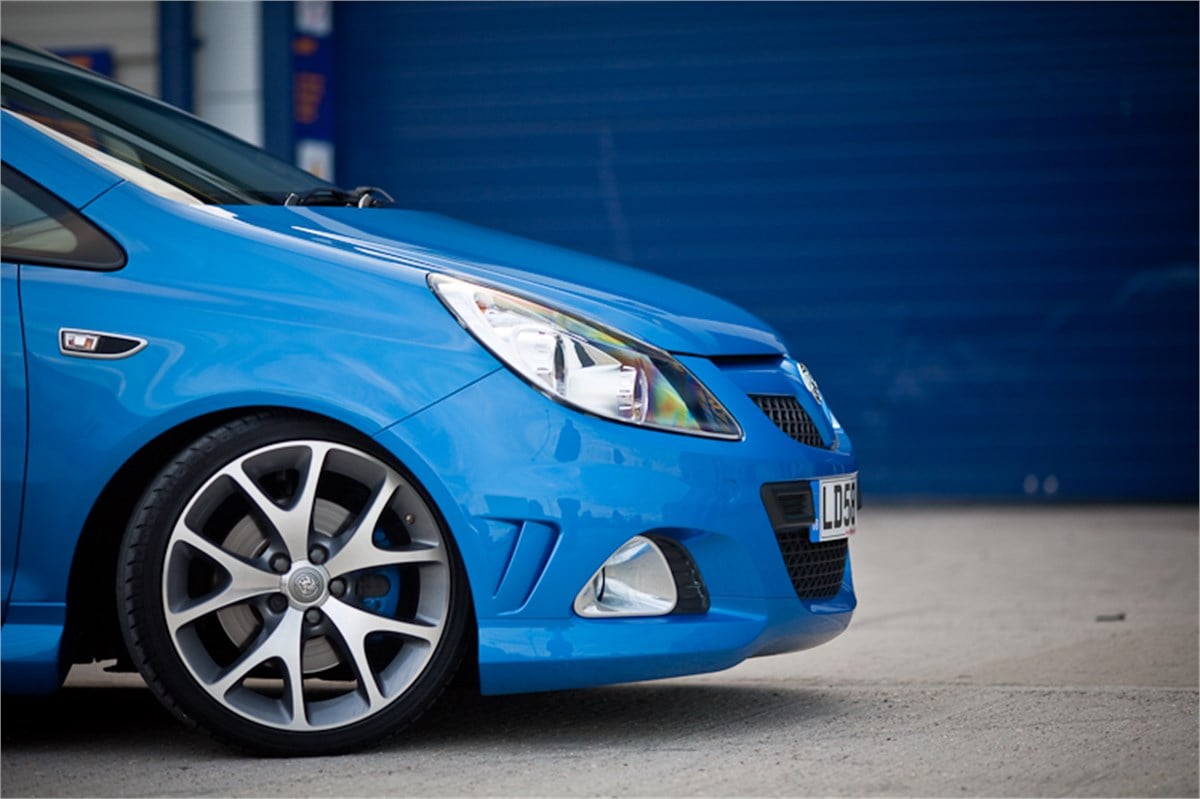 Opel OPC Çamurluk Sinyal Çerçevesi Sağ + Sol