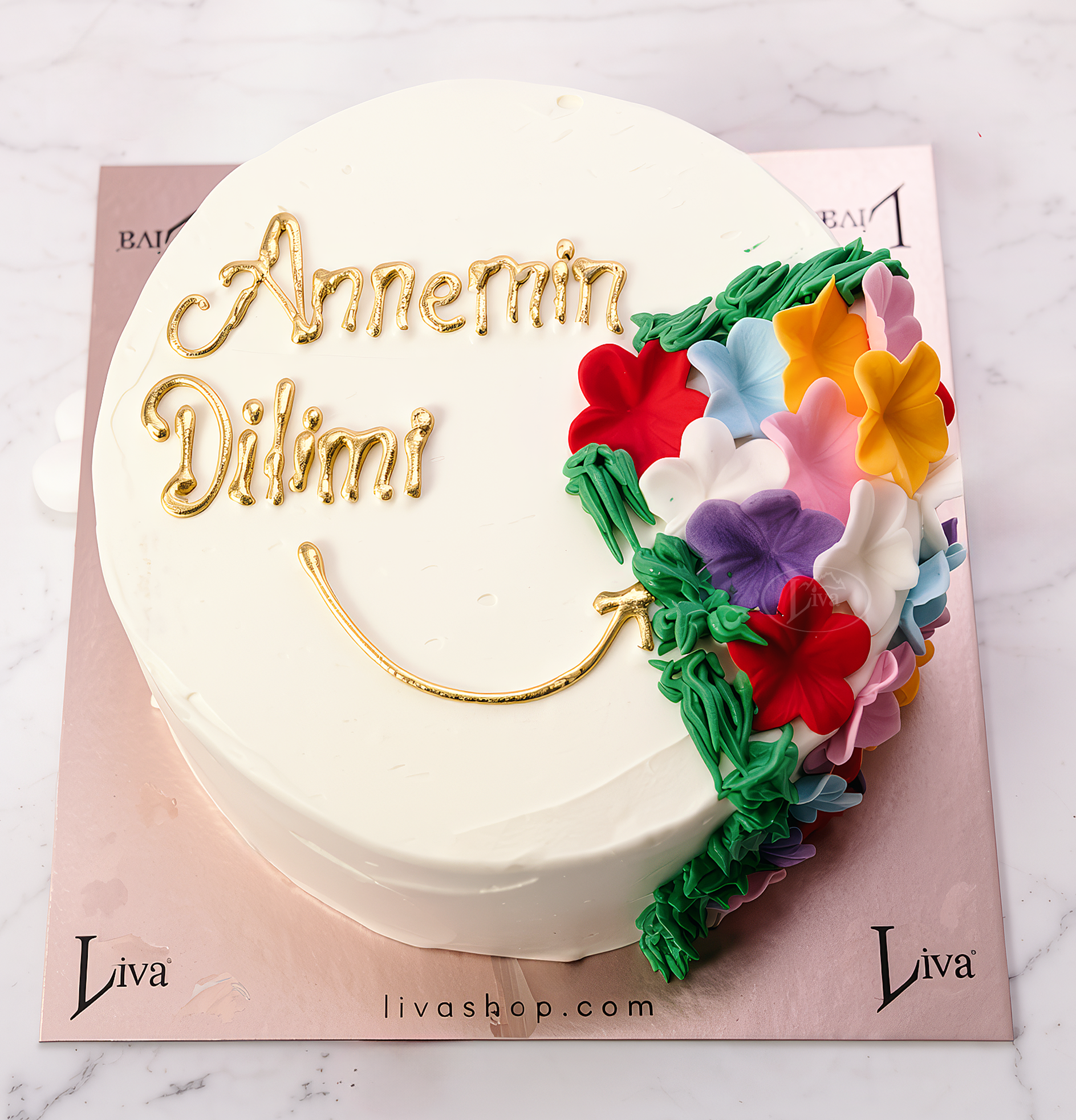 Annemin Dilimi Yazılı Pasta