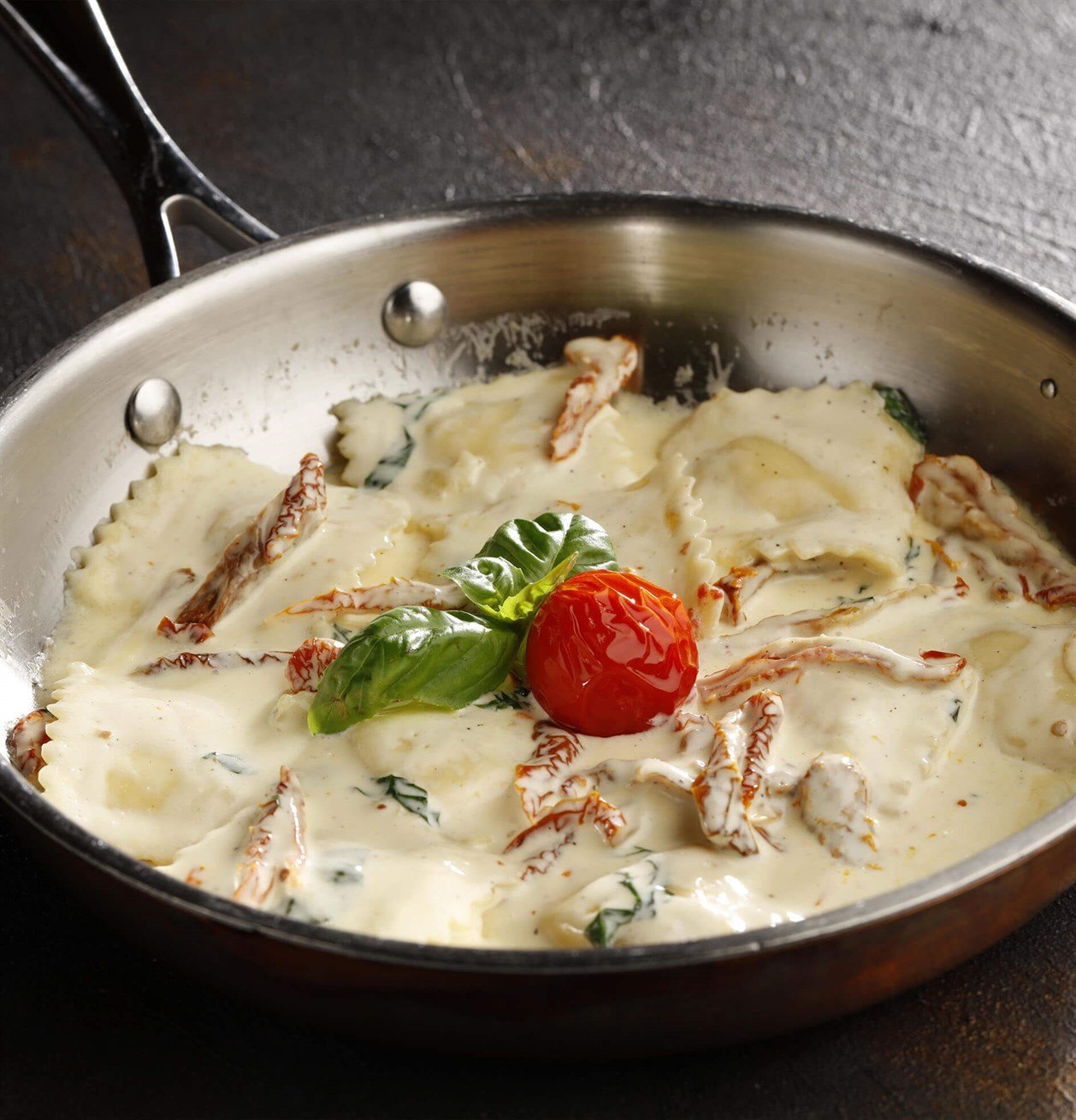 Beş Peynirli Ravioli