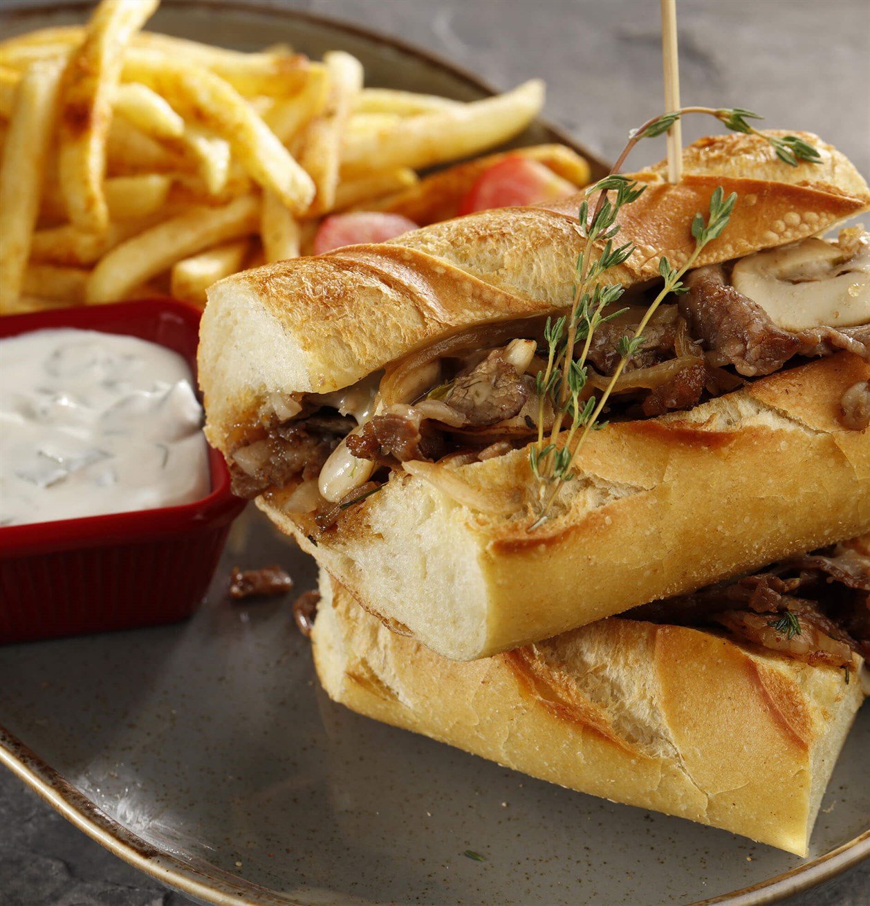 Cheese Steak Sandviç