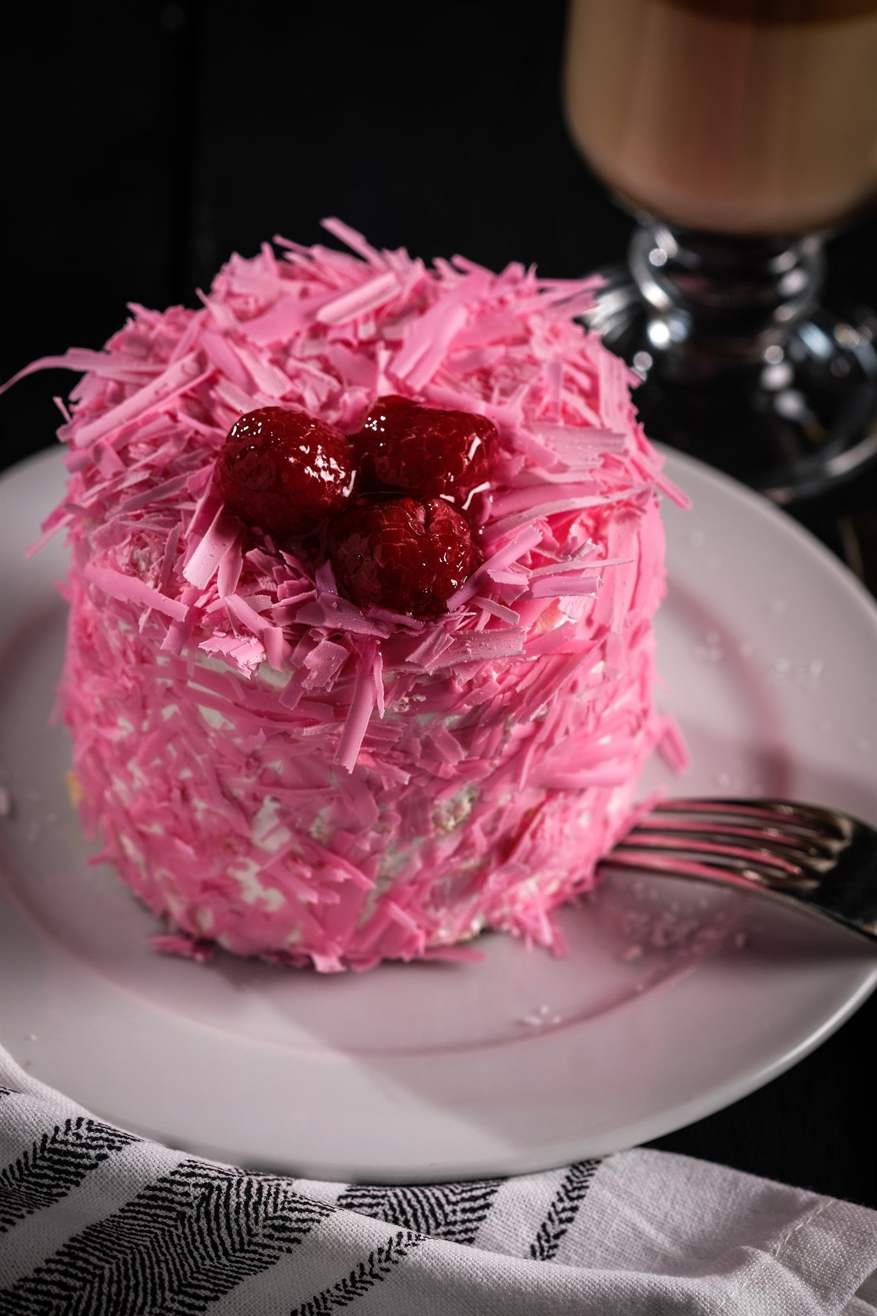 Frambuazlı Adet Pasta