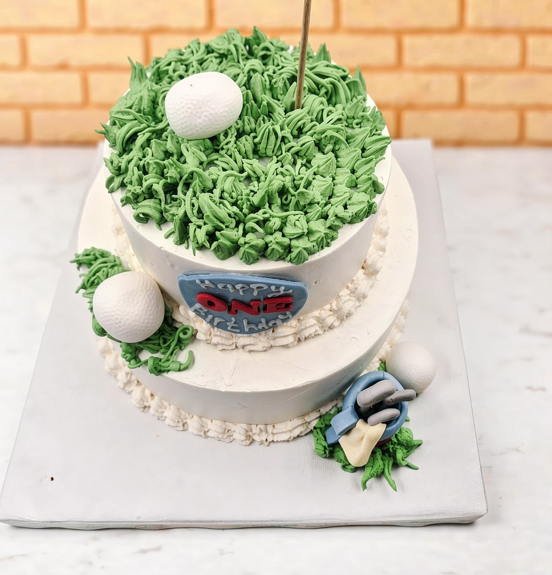 Golf Sahası Özel Pasta