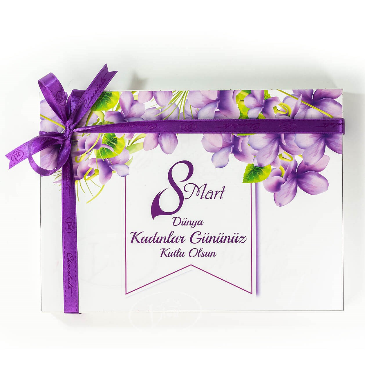 Kadınlar Günü Mor Çiçek Sargılı Madlen 72'li Paket
