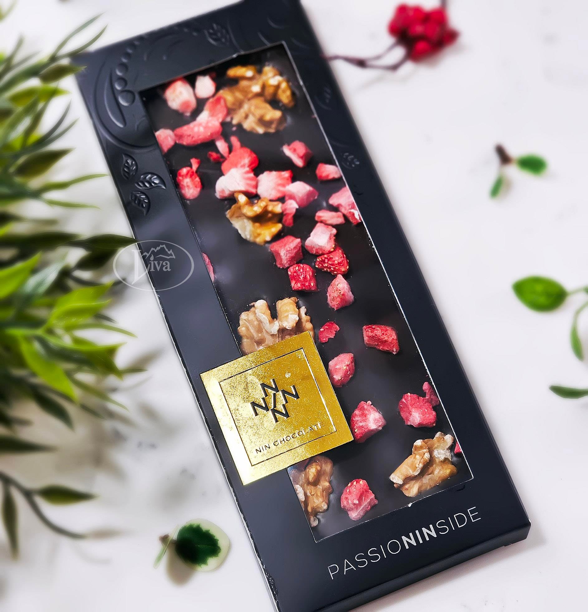Kuruyemişli Kurutulmuş Meyveli Bitter Tablet Çikolata