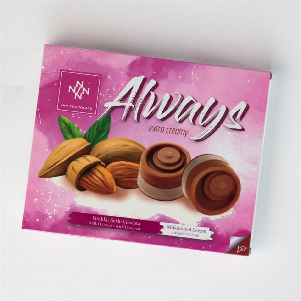 NiN Chocolate Always Bademli Sütlü Çikolata 