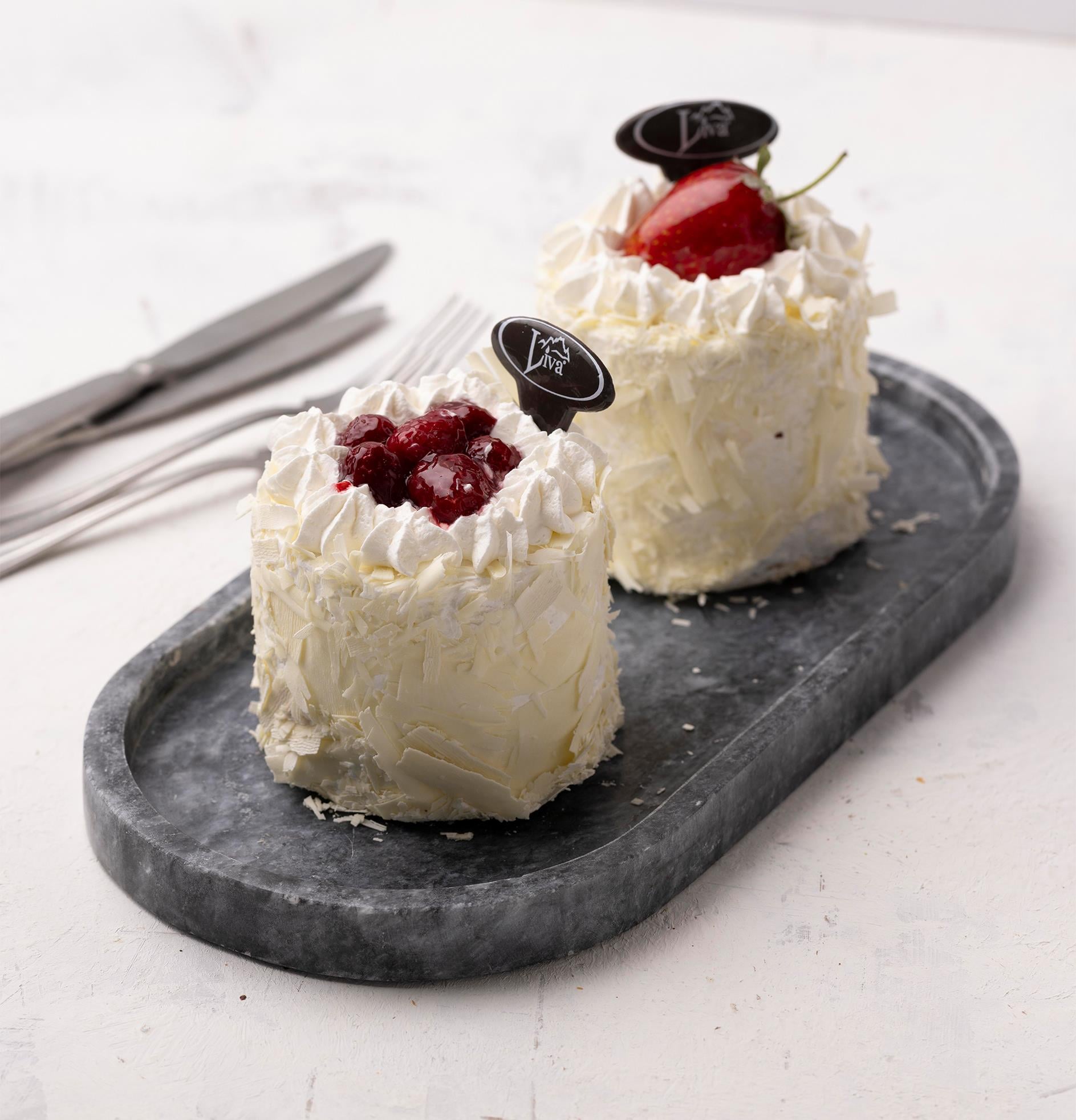 Özel Kremalı Frambuazlı Adet Pasta