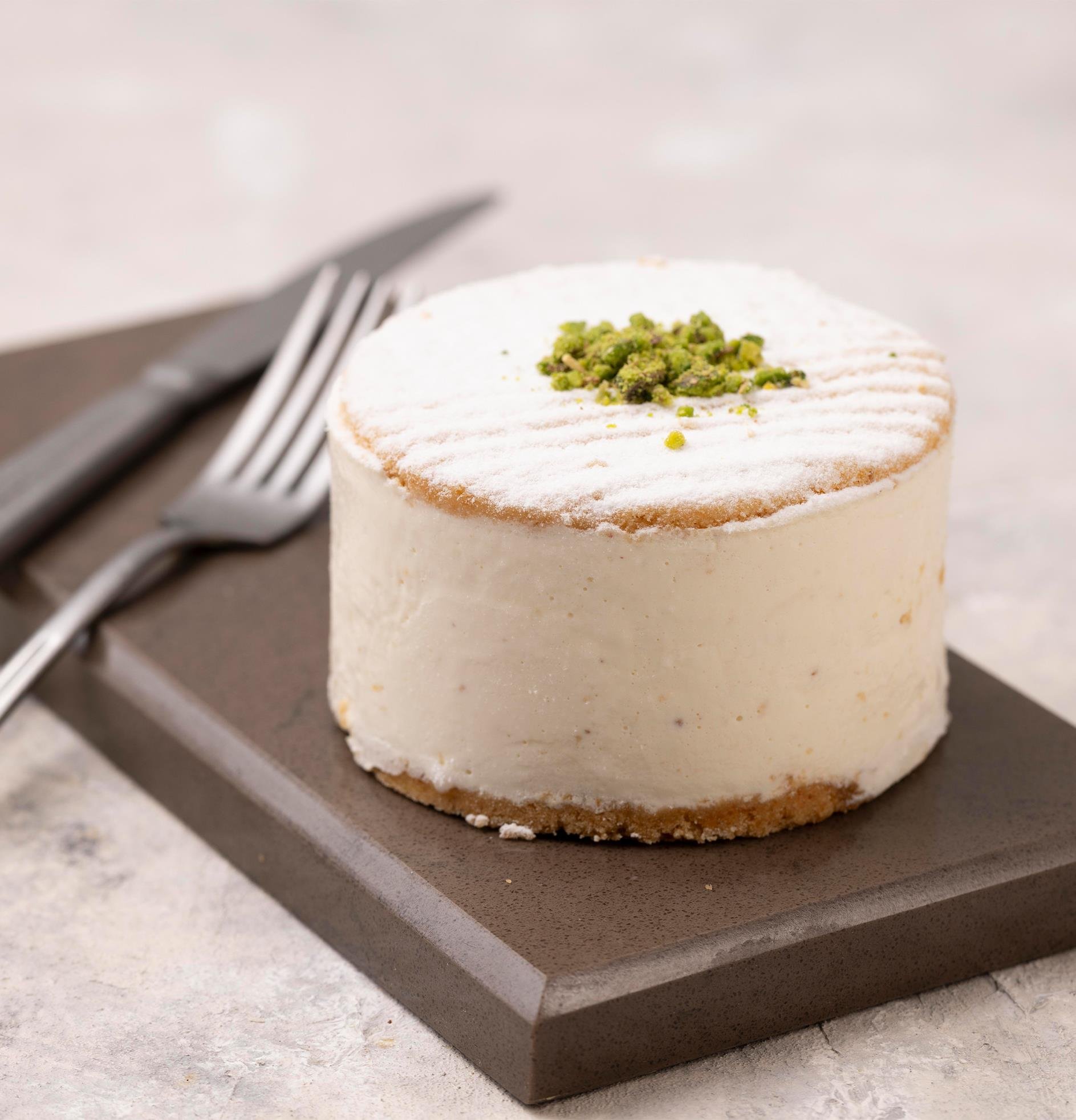 Zengin Kremalı Adet Cheesecake