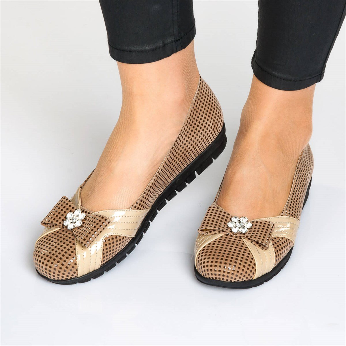 Vizon67, iriadam, 40 41 42 43 44 numara kadın sandalet terlik babet ayakkabı, büyük numara kadın sandalet babet terlik ayakkabı uygun fiyat kadın terlik sandalet babet, büyük numara kadın günlük sandalet terlik babet ayakkabı, büyük beden geniş kalıp kaliteli kadın bayan terlik sandalet babet ayakkabı,