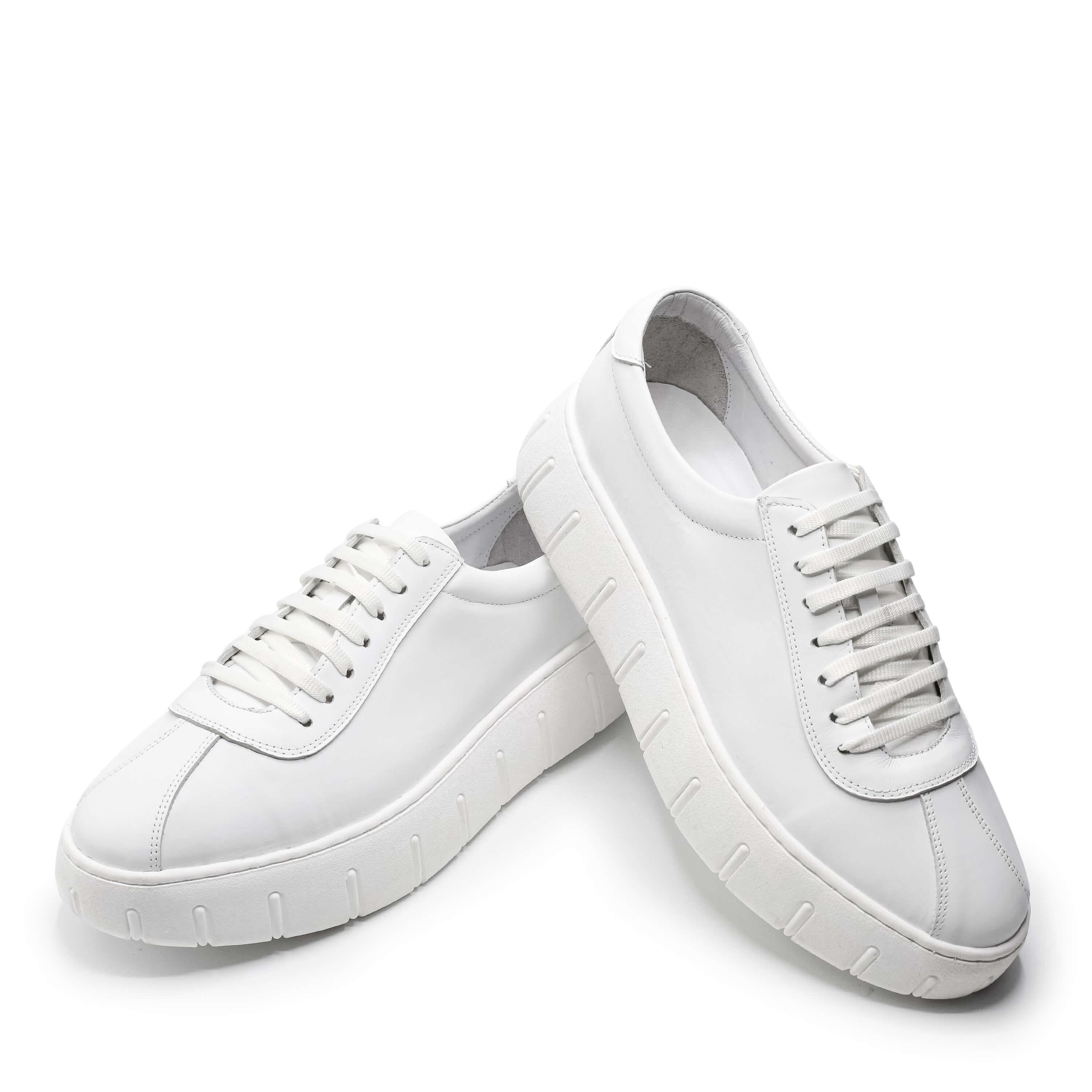 Beyaz92, iriadam, 45 46 47 48 49 50 numara erkek spor deri ayakkabı, spor ayakkabı, büyük numara erkek spor, büyük beden geniş kalıp kaliteli deri spor ayakkabı, uygun fiyat