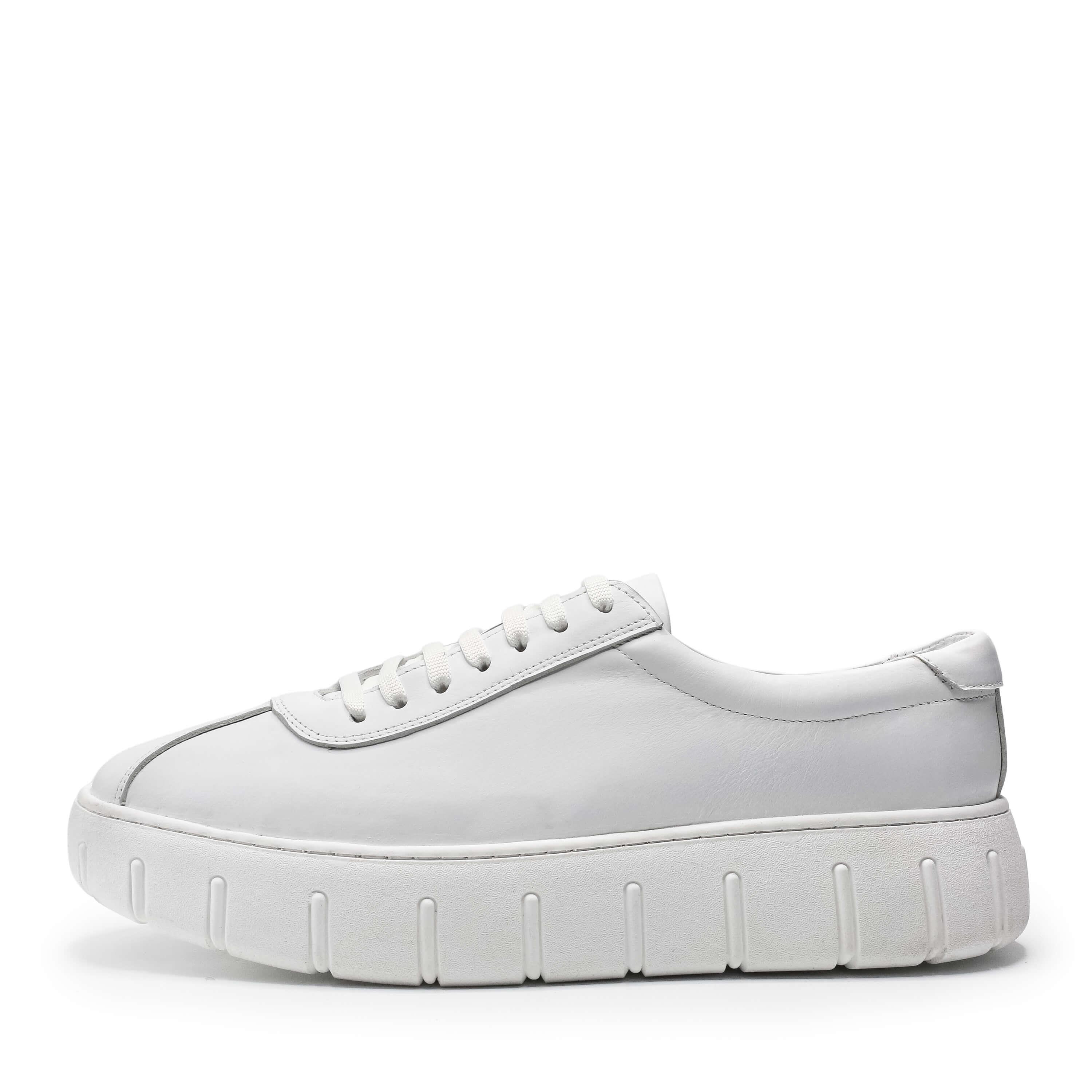 Beyaz93, iriadam, 45 46 47 48 49 50 numara erkek spor deri ayakkabı, spor ayakkabı, büyük numara erkek spor, büyük beden geniş kalıp kaliteli deri spor ayakkabı, uygun fiyat