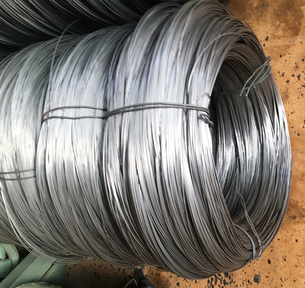 Yüksek Karbonlu Tel