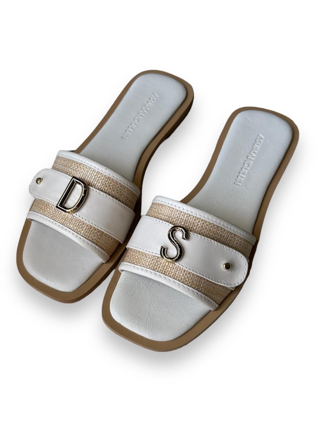 AMANDUE Off-white