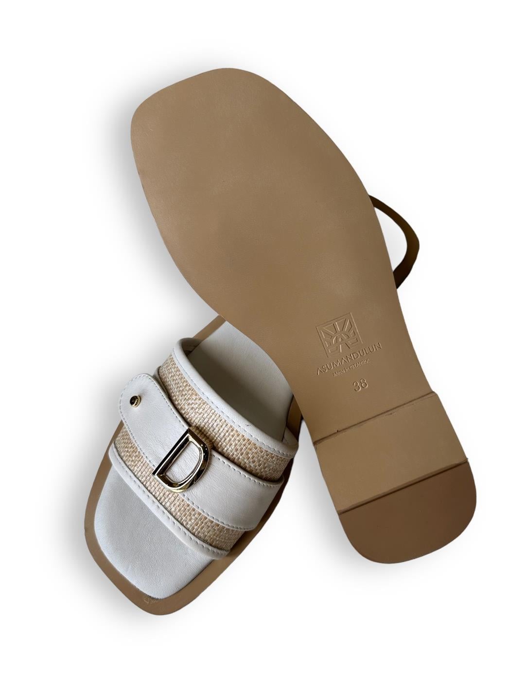 AMANDUE Off-white