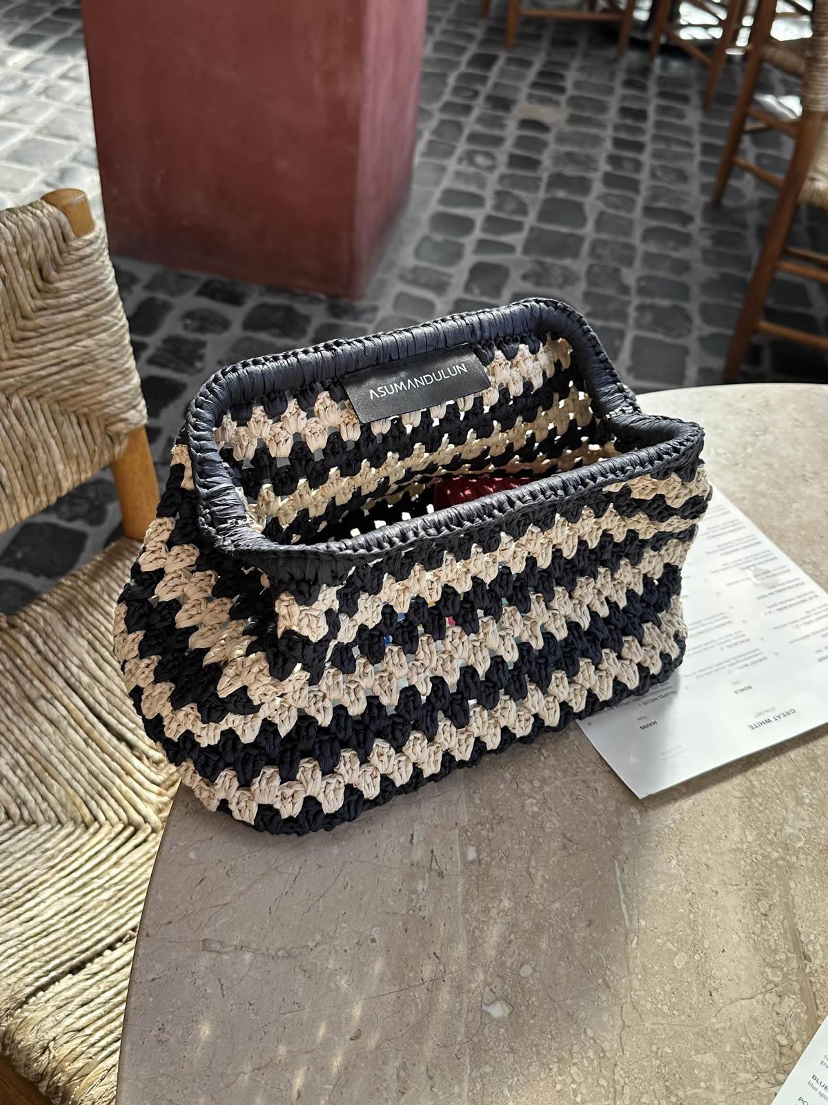 CAPE TOWN CLUTCH