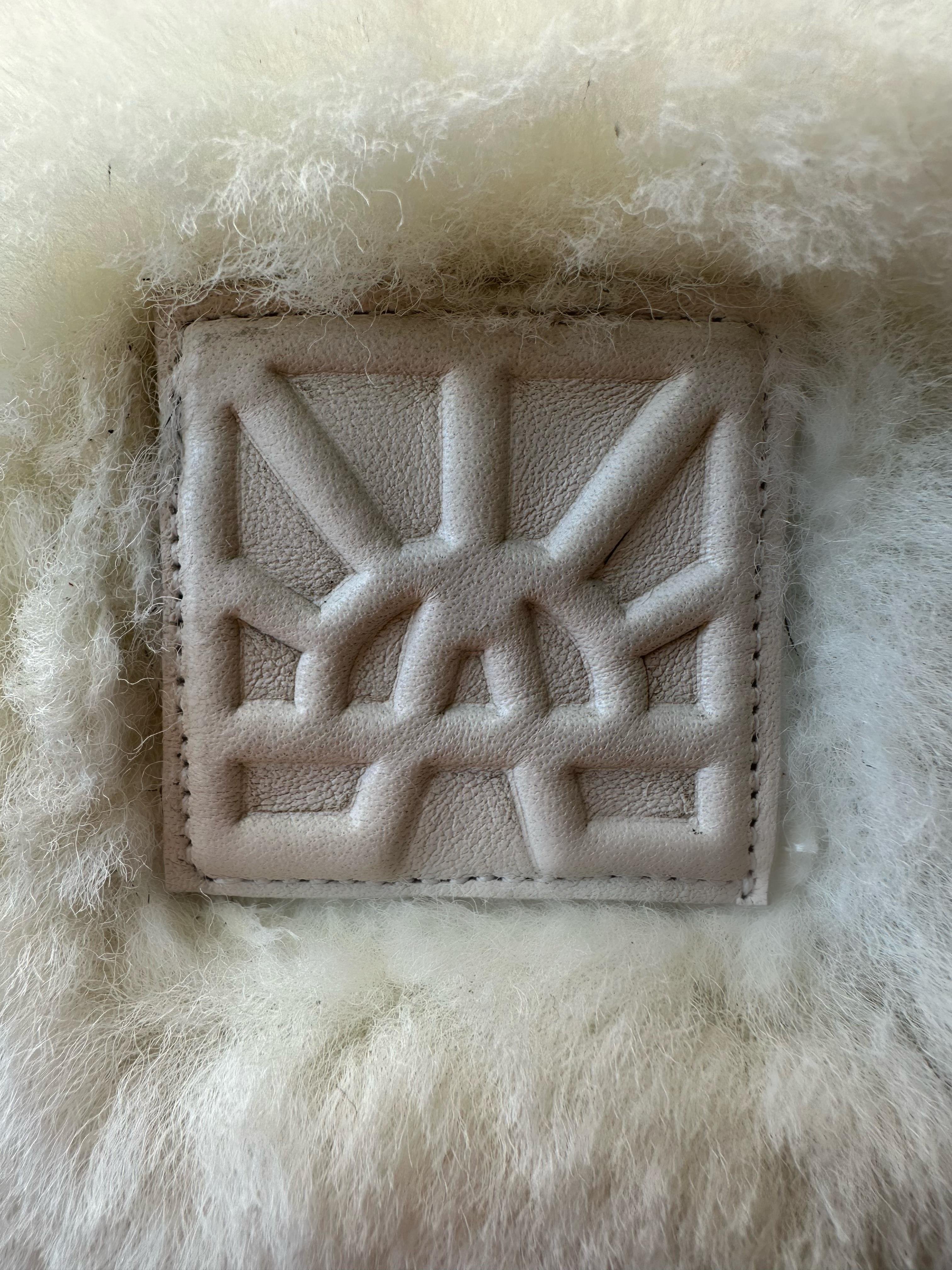 CHOUCHOU OAT MILK SHEARLING  MULE XL 