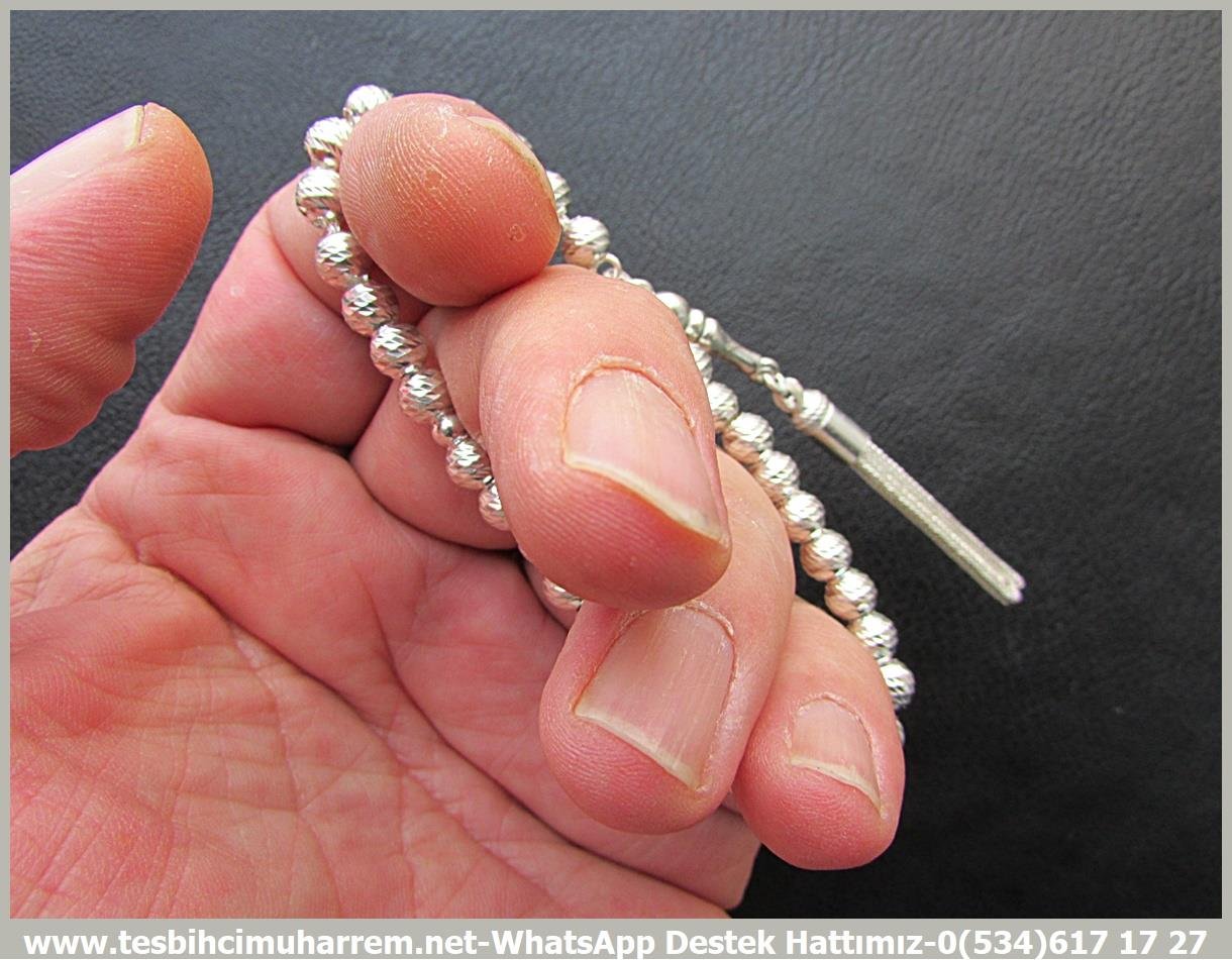 Maskot, Bileklik ve Bürokrat TespihlerTM13922“Rodajlı Gravürlü 925 Ayar Gümüş Bürokrat Tesbih – Zarafetin ve Gücün Simgesi”Tespih Gümüş Bürokrat I Rodajlı Gravürlü 925 Ayar Gümüş-1 Tesbih