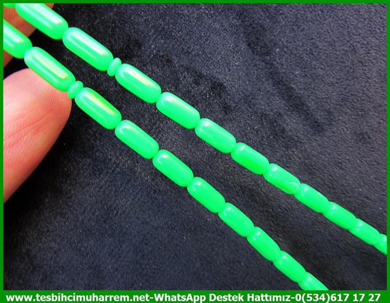 Ateş Kırmızı Ton TesbihlerTM12418Altın Püsküllü Kapsül Kesim Yeşil Renk Bürokrat Bilek Boy Katalin Tesbih Sevince Altın Püsküllü Kapsül Kesim Yeşil Renk Bürokrat Bilek Boy Katalin Tesbih Sevince 