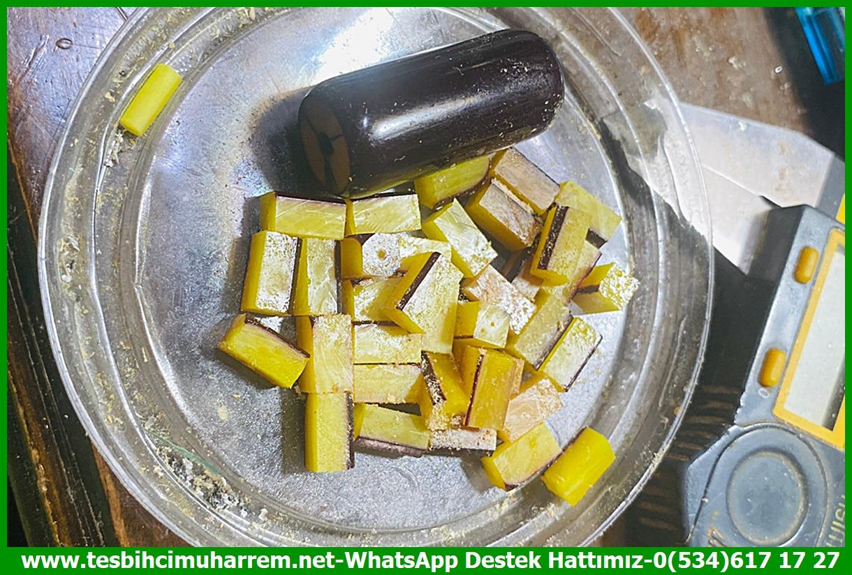 Osmanlı Habbeden Sıkma Kehribar TesbihlerTM13992Aykut Güner Usta İşçilikli Sarı İnce Kesme Kılçık Sıkma Kehribar Tesbih – Eski Objeden Özel Üretim, Koleksiyonluk TespihTespih Sıkma Kehribar I Eski Objeden Sarı İnce Kesme Kılçık Tesbih