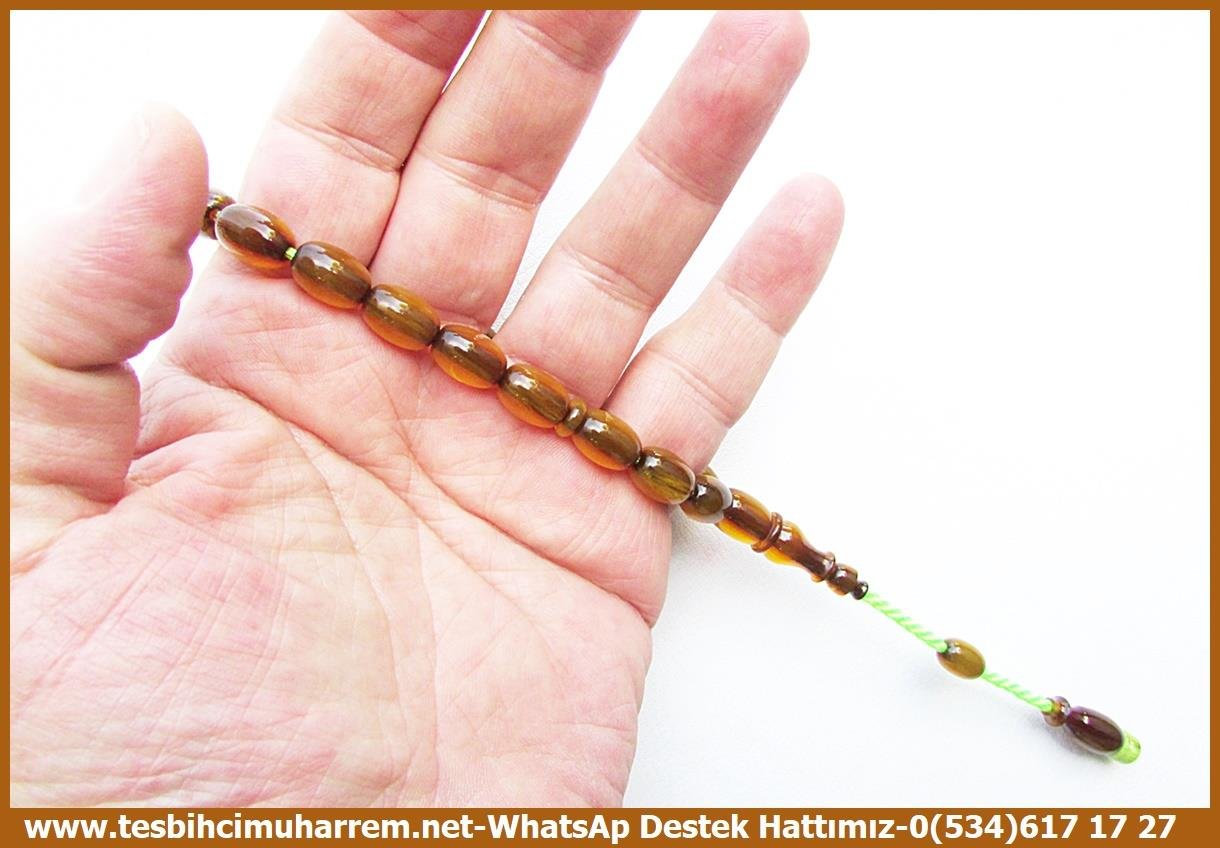 Hareli Kahve Kehribar TesbihlerTM14060Birkan Soylu Usta İşçilikli Osmaniye Maskot Tespih – Bilek Boy, Tesbihten Traş, Eski Usül Osmanlı Form El Yapımı Koleksiyonluk TespihTespih Maskot I Bilek Boy Tesbihten Traş Eski Usül Osmanlı Form Osmaniye Tesbih 