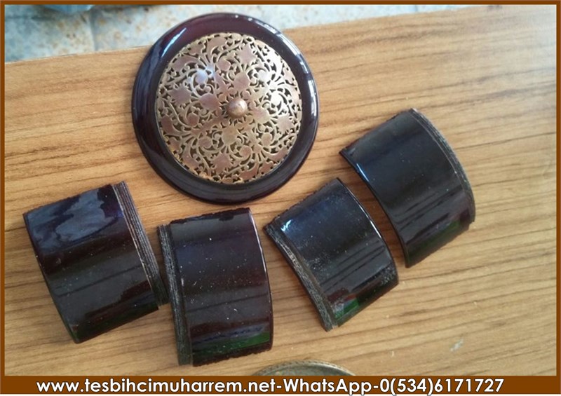 OSMANLI SIKMA KEHRİBAR 5*12 mm ALTIN PÜSKÜLLÜ NİLÜFER HATUN 