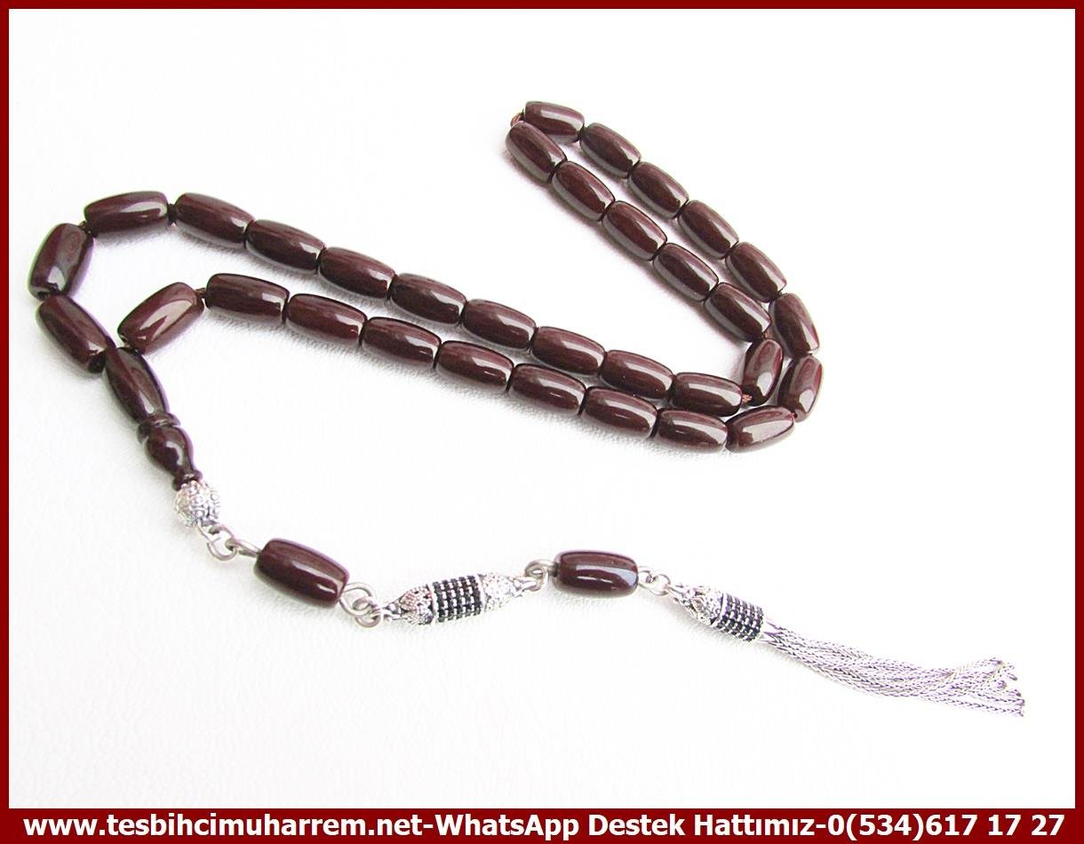 Osmanlı Benzetme Eskitme Eski Usül TesbihlerTM13773Düzgün Baba Usta Tornası Tespih | Vintage Sıkma Kehribar, Eski Usül, Vişne Renk, Osmanlı Form, Gümüş Püsküllü, “Soyka” TesbihTespih Vintage Sıkma Kehribar l Eski Usül Osmanlı Form Gümüş Püsküllü Soyka Tesbih