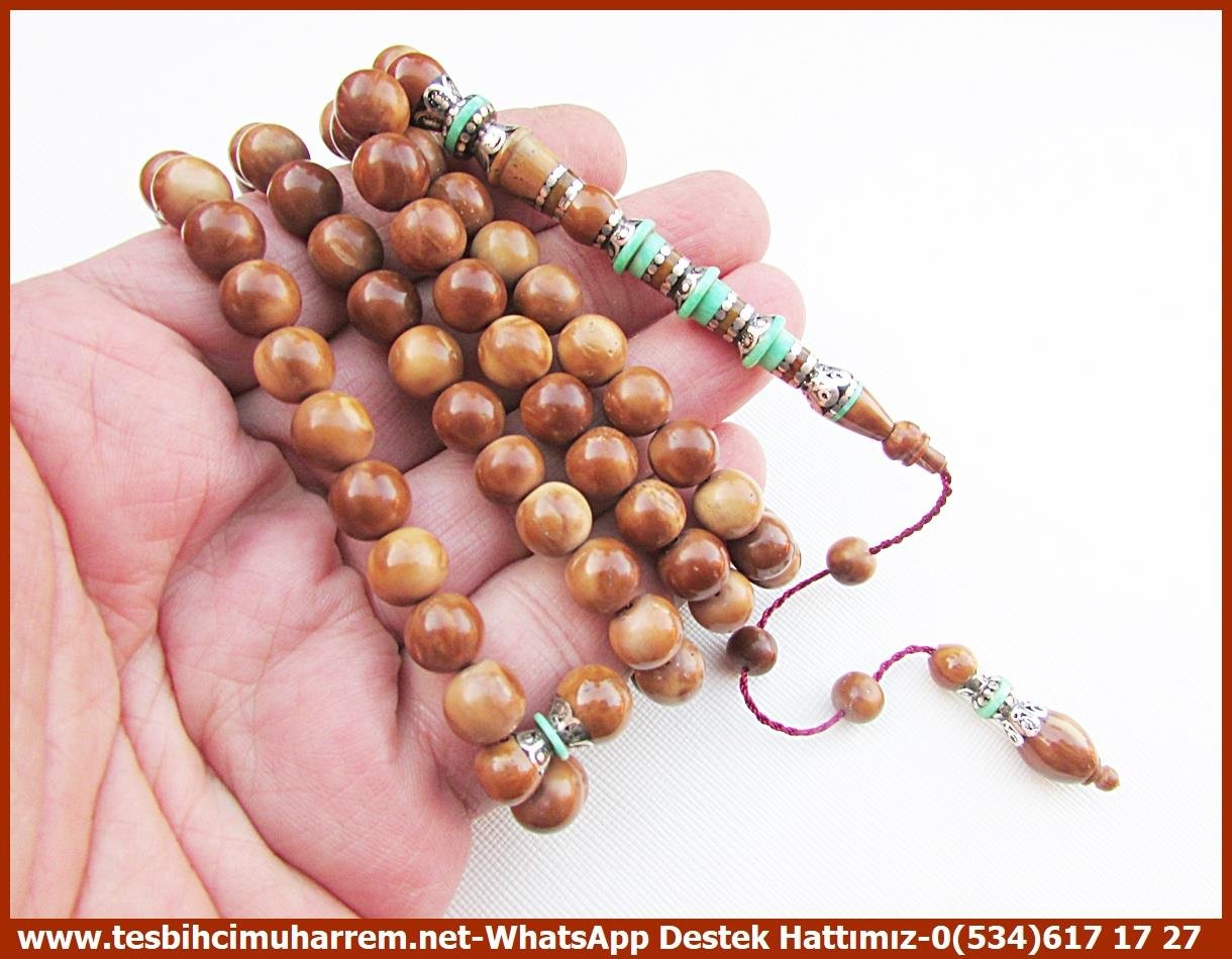 Kuka Ağacı TesbihlerTM13022En kaliteli malzemelerle üretilmiş, 99 adet Kuka taneli, nakkaş işlemeli, imameli ve dua tespihleri Tesbihcimuharrem.net'te! Minareci tesbih koleksiyonumuzu keşfedin.Tespih Kuka 99 Habbeli Nakkaş İmameli Dua Tespihatı Minareci Tesbih