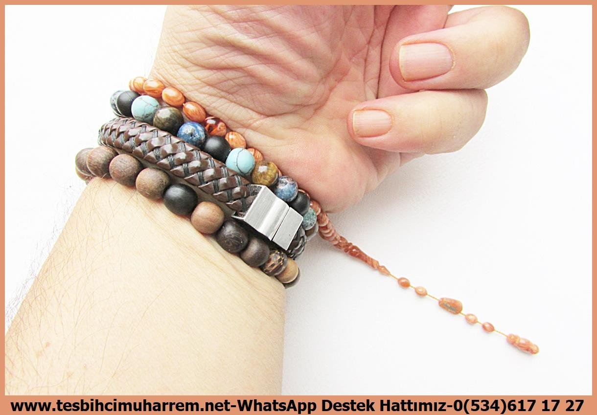 Maskot, Bileklik ve Bürokrat TespihlerTM13982Falcı Tesbih : Mutlu Kaan Erbay Usta İşçilikli Sütlü Kahve Bürokrat Sıkma Kehribar Tesbih – Bilek Boy Gizemli Zarafet Tespih Bürokrat Sıkma Kehribar I Bilek Boy Sütlü Kahve Falcı Tesbih