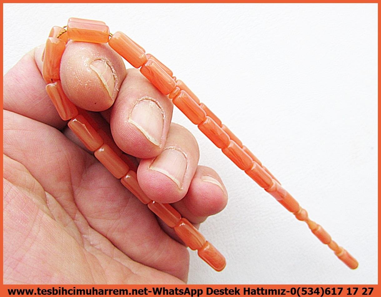 Katalin Ve Bağa TesbihlerTM13914Mehmet Aksoy Usta El İşçiliği Tespih | Eski Katalin Objeden,Gül Kurusu Renk, Kapsül Kesim, “Yavyum” TesbihTespih Katalin I Eski Katalin Objeden Miskevi Turuncu Kapsül Kesim Yavyum Tesbih 