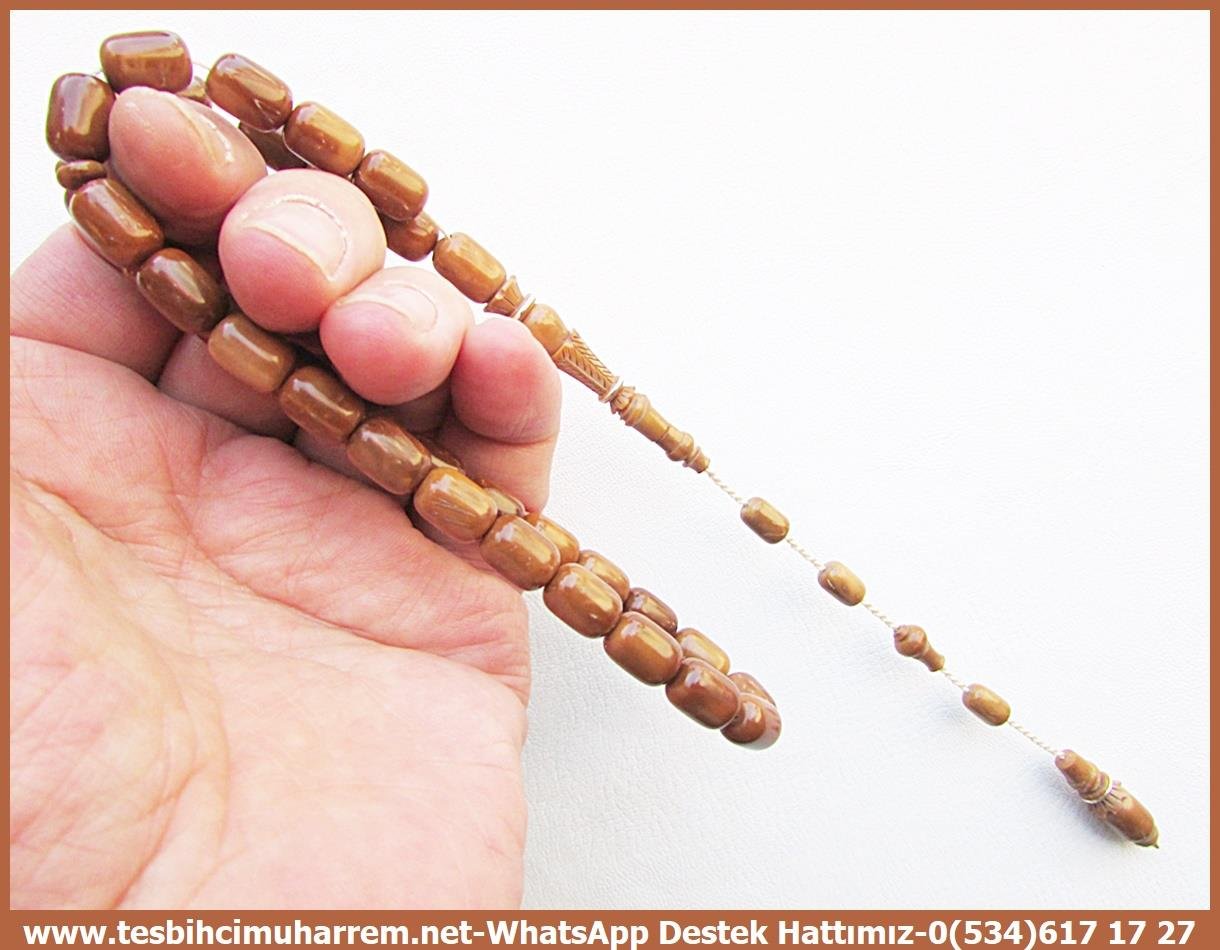 Kuka Ağacı TesbihlerTM13790Mücahit Şener Usta El İşçiliği Tespih | Naturel Ceviz Kuka, Oymalı İmame, Gümüş Çember, Kapsül Kesim “Koka”TesbihTespih Kuka l Oymalı İmame Gümüş Çember Kapsül Kesim Naturel Ceviz Koka Tesbih