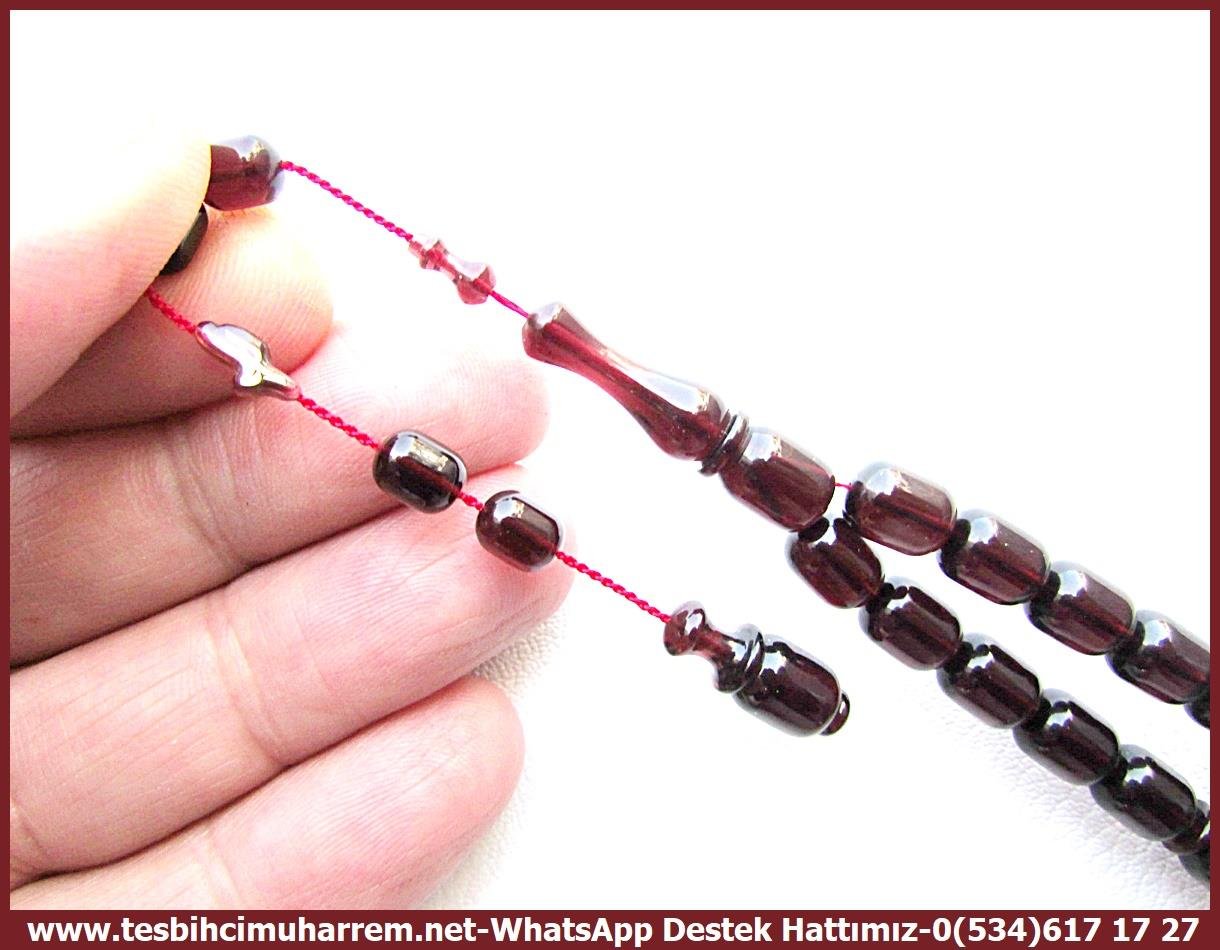 Katalin Ve Bağa TesbihlerTM12480Muharrem Erbay Usta El İşçiliği Tespih | Katalin, Vişne Renk, Kapsül Kesim, Bürokrat Boy – “Kubbealtı” TesbihTespih Katalin l Kapsül Kesim Vişne Renk Bürokrat Boy Kubbealtı Tesbih 