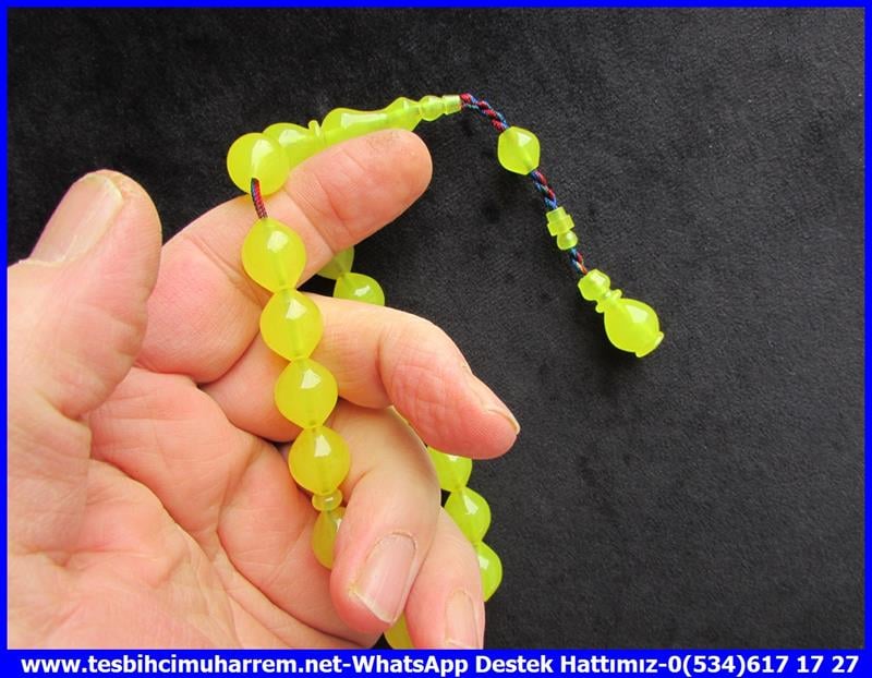 Hareli Damarlı Sarı Kehribar TesbihlerTM12338Neon Sarı Sığırcık Maskot Sıkma Kehribar Tespih Efe Bilek Boy İskender Tesbih Neon Sarı Sığırcık Maskot Sıkma Kehribar Tespih Efe Bilek Boy İskender Tesbih 