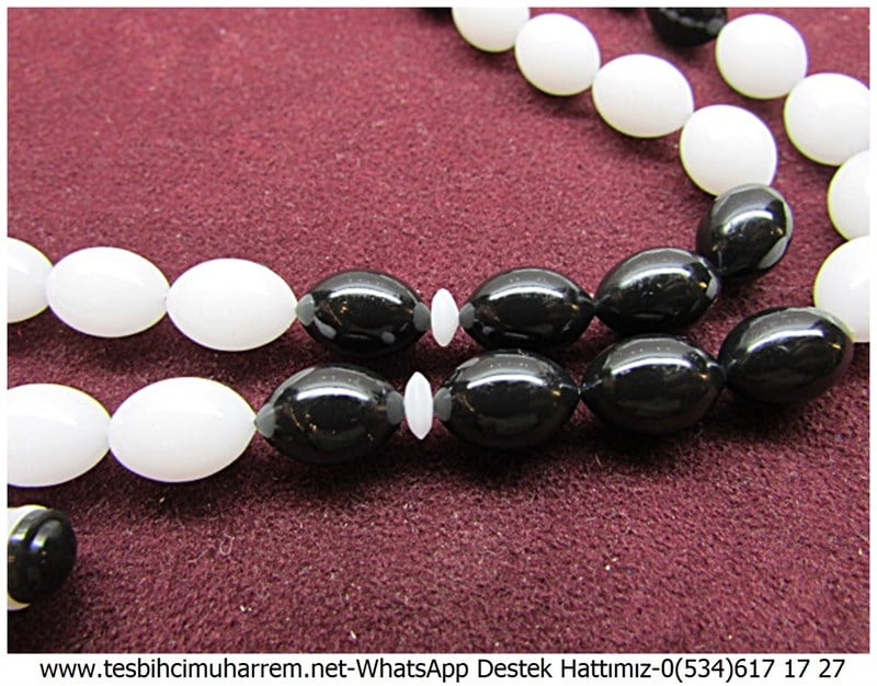 Özel İşçilik Siyah Beyaz Plexiglass Tesbih Kartal Aşkı