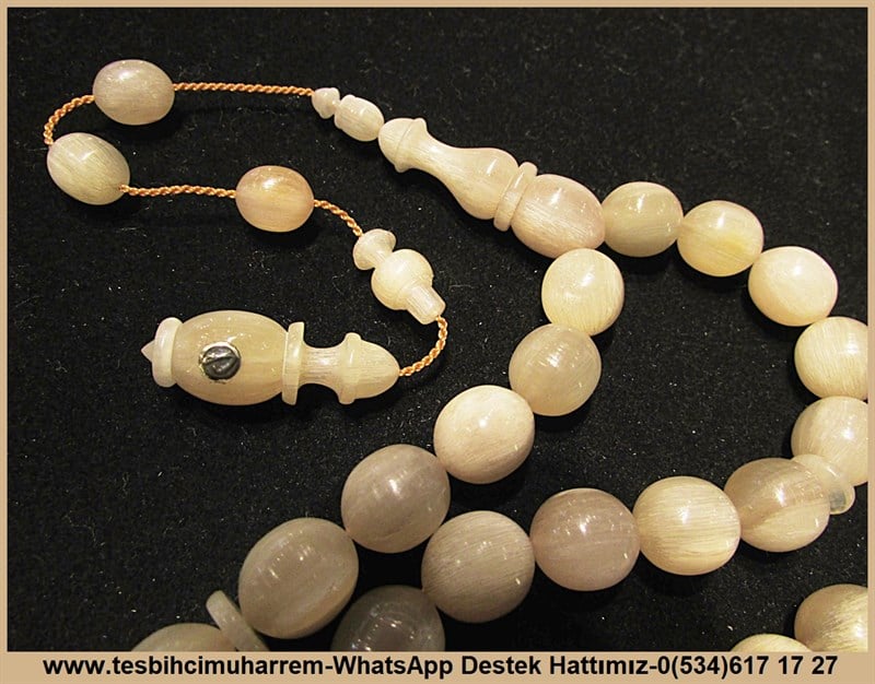 Koç Boynuzu TesbihTM10964Profesyonel İşçilik Özel Çalışma Şişman Beyzi Kesim Doğal Koç Boynuzu Tesbih KoçovalıProfesyonel İşçilik Özel Çalışma Şişman Beyzi Kesim Doğal Koç Boynuzu Tesbih Koçovalı  