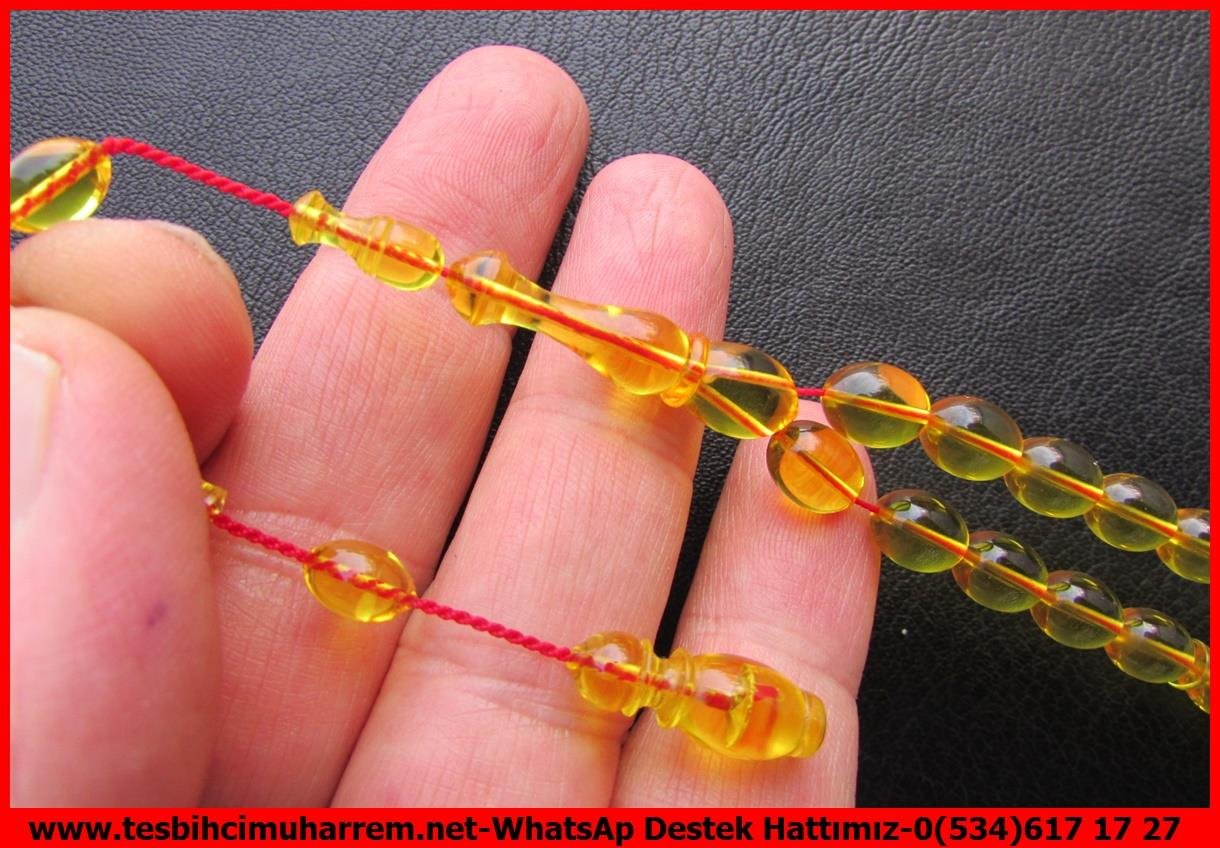 Zar Kehribar TesbihTM14071Suat Güngör Usta Zar Kehribar Tespih 1953– Profesyonel Çalışma, Sarı Beyzi Kesim, El Yapımı Koleksiyonluk Tespih Tespih Zar Kehribar I Profesyonle Çalışma Bal Köpüğü Sarısı Beyzi Kesim 1953 Tesbih