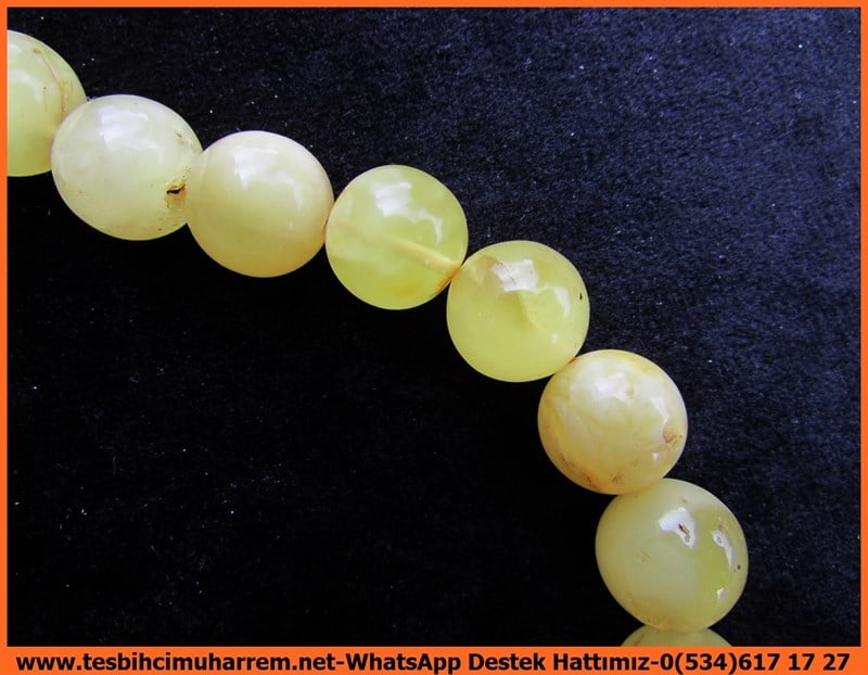  Damla Kehribar TesbihlerTM11878Tesbih Damla Kehribar Gümüş Püskül Tasarım Yuvarlak Eski Yapım EskiciTesbih Damla Kehribar Gümüş Püskül Tasarım Yuvarlak Eski Yapım Eskici